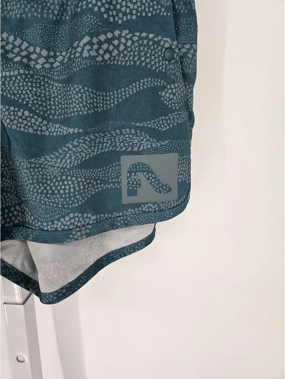 Flylow Athletics Womens Sz XS Running Shorts Slate Blue Print Athletic